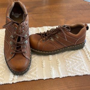 Mens Dr. Martens Size 11. WORN ONCE!